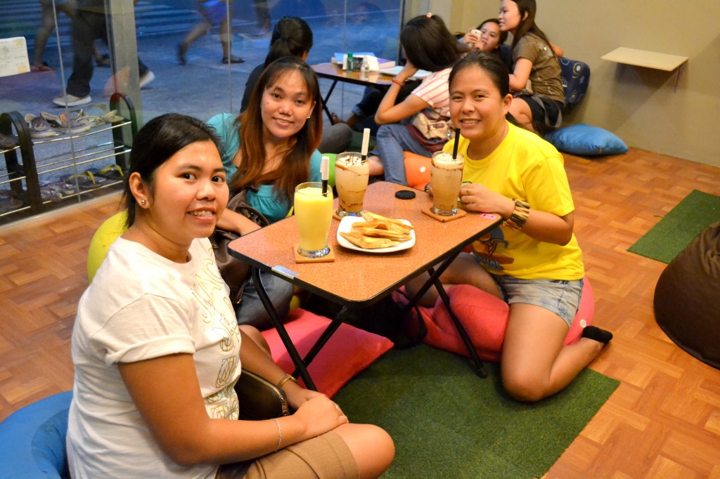 Cebu Cat Cafe with Loves