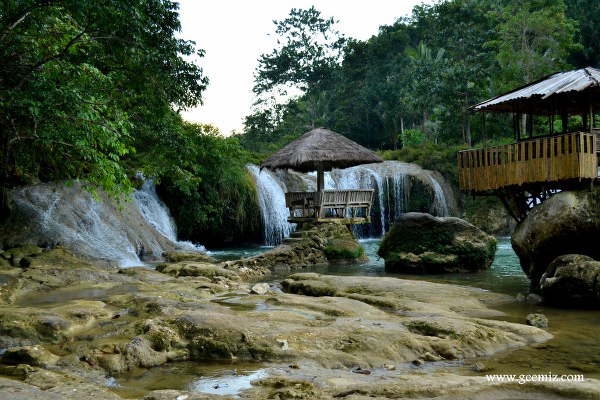 Pangas Falls in Bilar Bohol_600x400