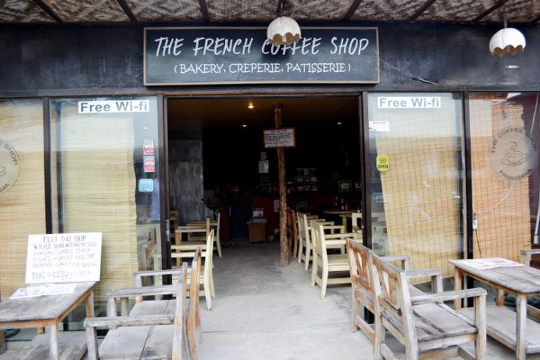 Moalboal where to eat