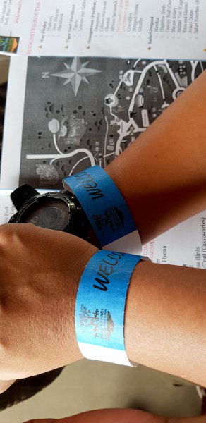 how much is the entrance fee for cebu safari