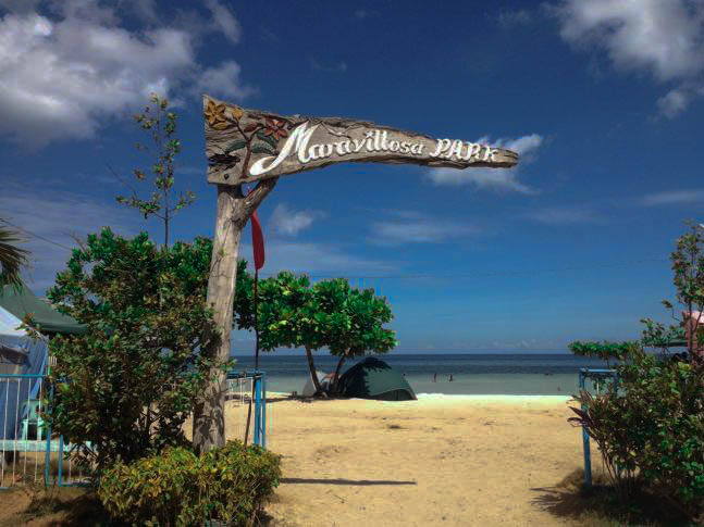 Maravilla Beach Resort Signage