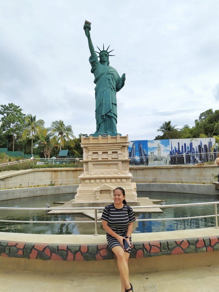 Mirror of the world in bohol sikatuna